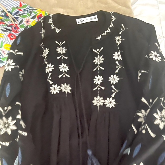 Zara EMBROIDERED COTTON OVERSHIRT - Picture 2 of 5